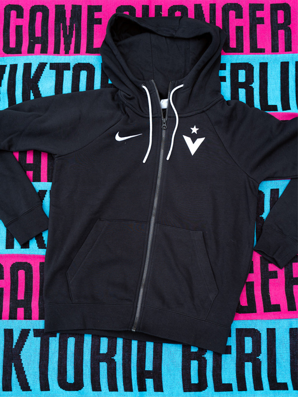FC Viktoria Zip Hoodie Schwarz